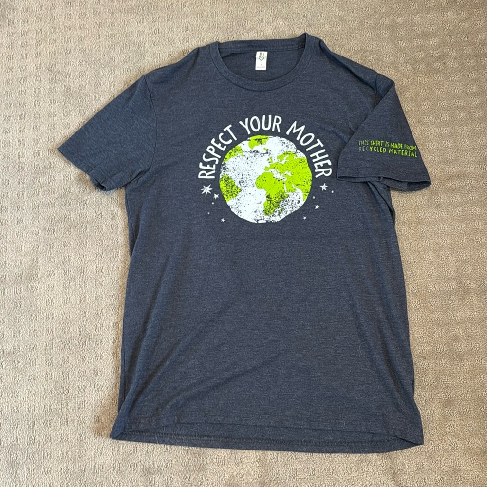 Super soft “love your mother” tee